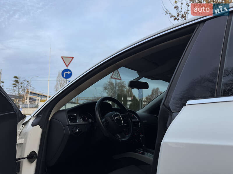 Купе Audi A5 2010 в Києві фото 33 Купе Audi A5 2010 в Києві