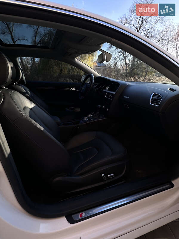 Купе Audi A5 2015 в Києві фото 14 Купе Audi A5 2015 в Києві