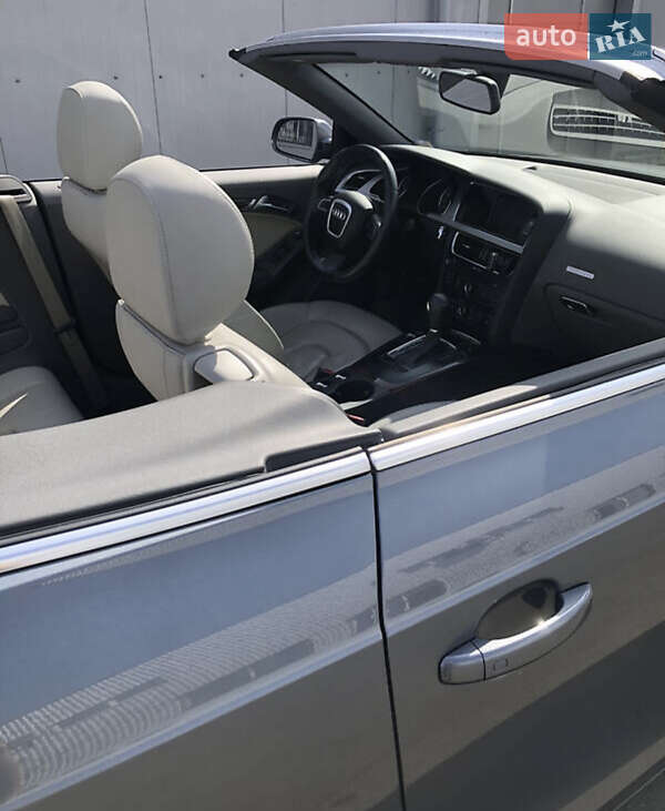 Кабріолет Audi A5 2011 в Львові