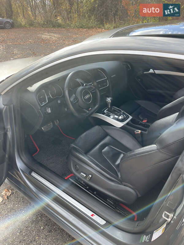 Купе Audi A5 2015 в Калуші