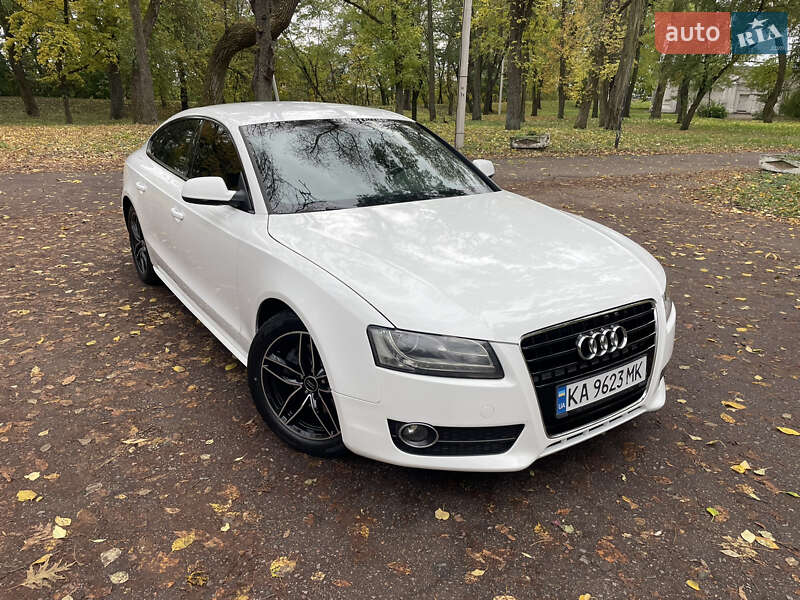 Audi A5 2010 Audi A5 2010
