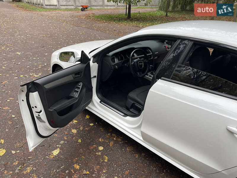 Купе Audi A5 2010 в Києві