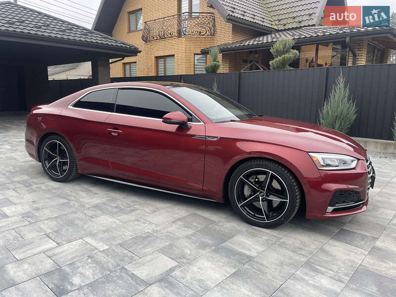 Купе Audi A5 2018 в Луцке