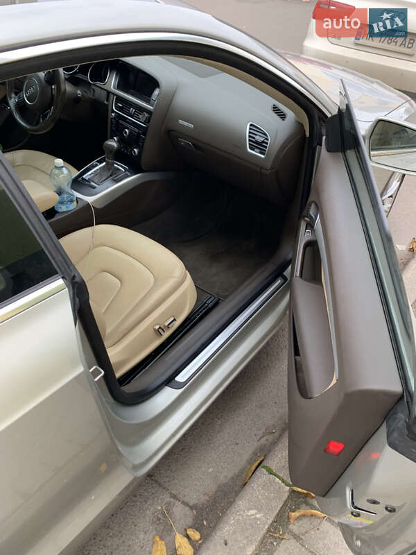 Купе Audi A5 2014 в Ровно фото 10 Купе Audi A5 2014 в Ровно