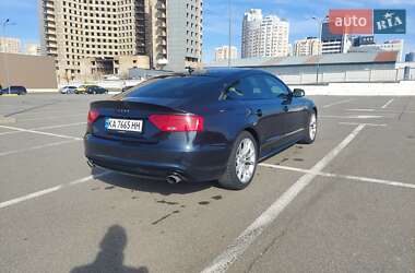 Купе Audi A5 2013 в Ужгороді