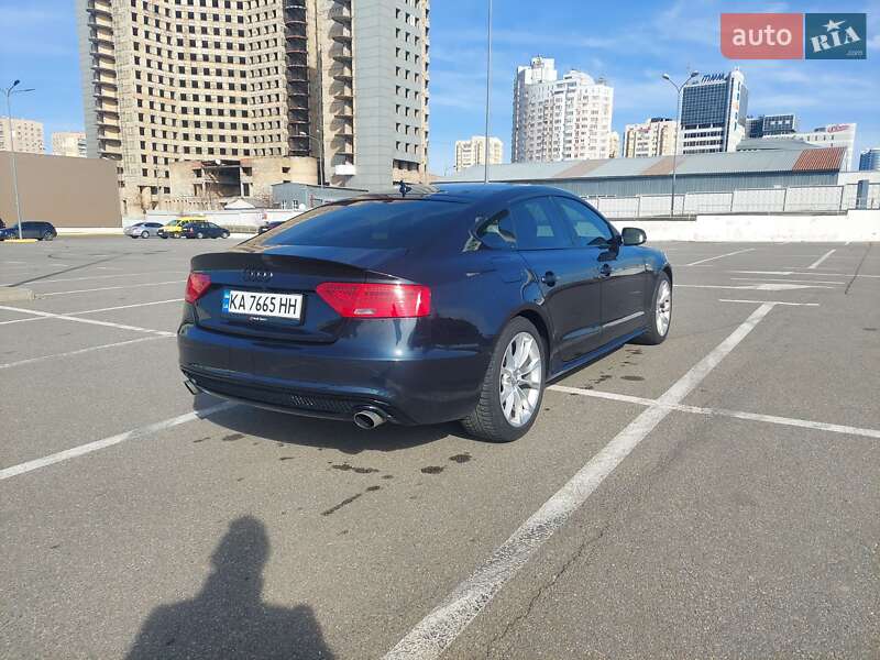 Купе Audi A5 2013 в Ужгороді