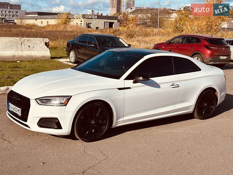 Купе Audi A5 2018 в Киеве