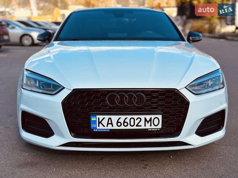 Купе Audi A5 2018 в Киеве