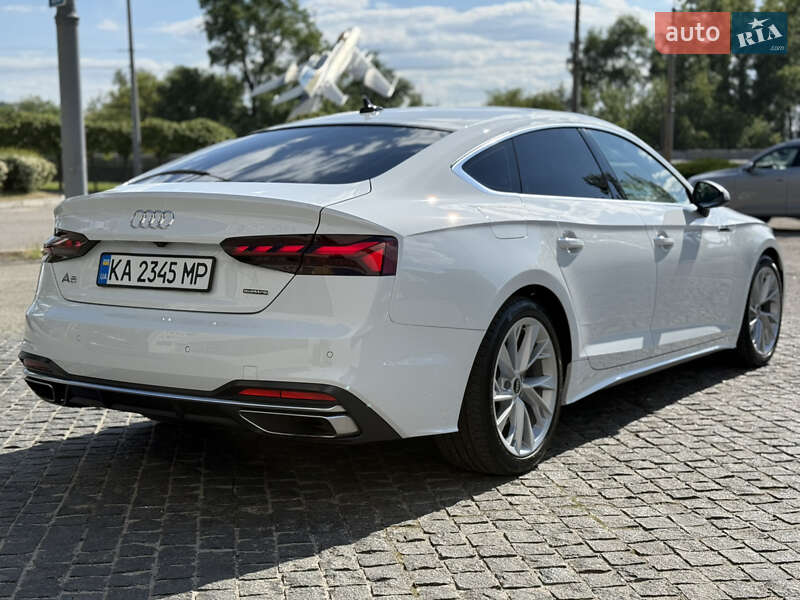 Лифтбек Audi A5 2022 в Днепре