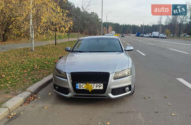Купе Audi A5 2010 в Киеве