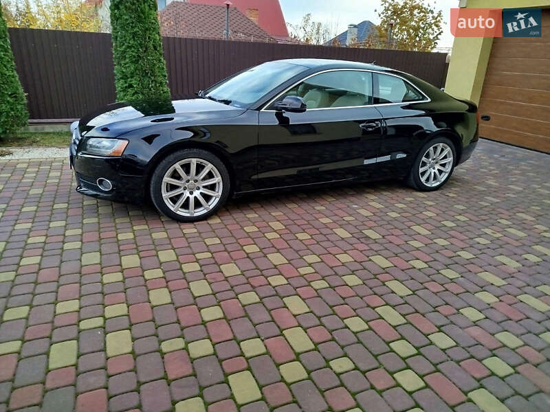 Купе Audi A5 2011 в Володимирі