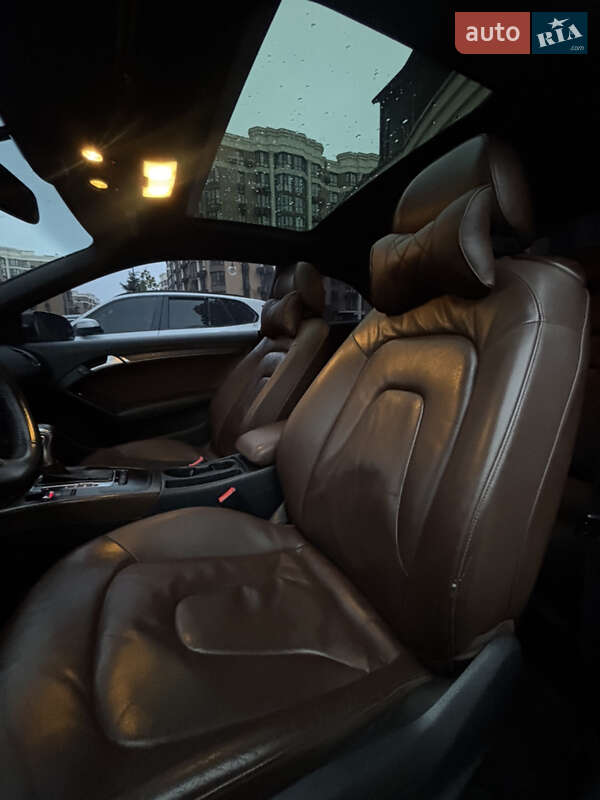 Купе Audi A5 2013 в Киеве