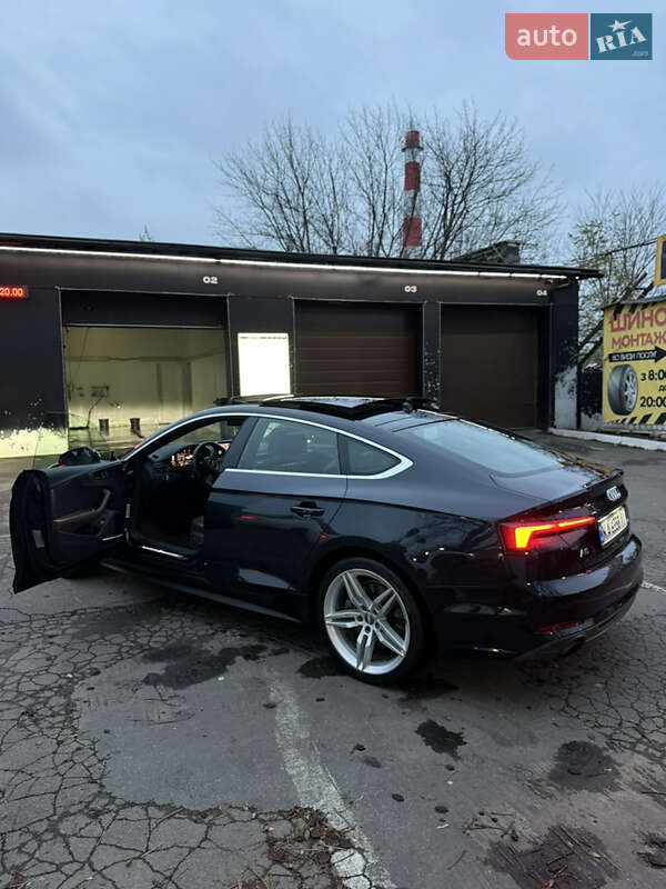 Купе Audi A5 2018 в Києві