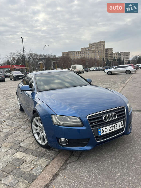 Купе Audi A5 2010 в Харкові