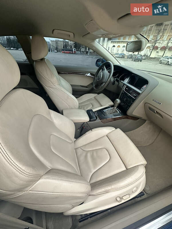 Купе Audi A5 2010 в Харкові