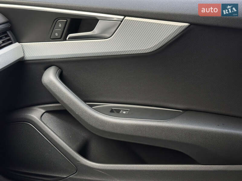 Купе Audi A5 2017 в Києві