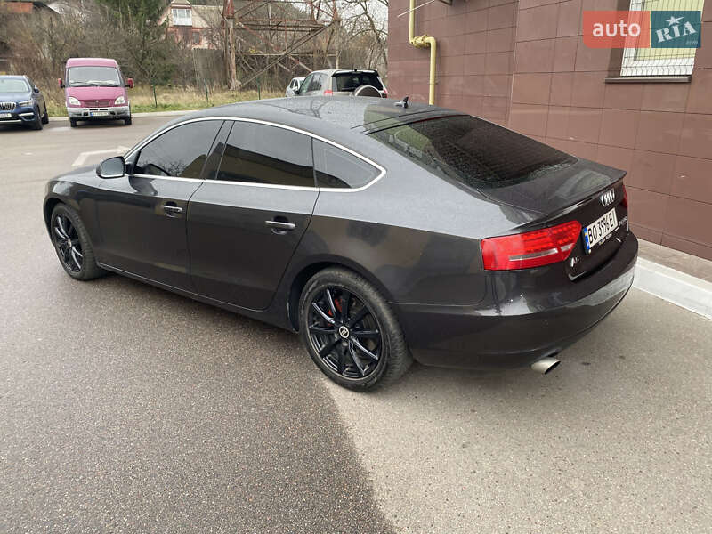 Купе Audi A5 2011 в Киеве