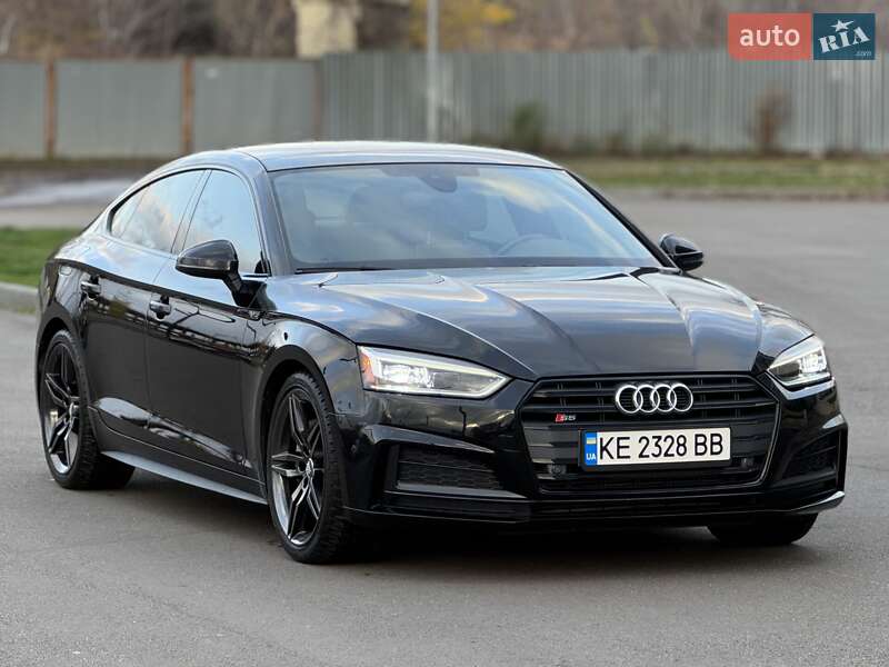 Купе Audi A5 2018 в Днепре