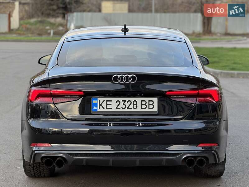 Купе Audi A5 2018 в Днепре