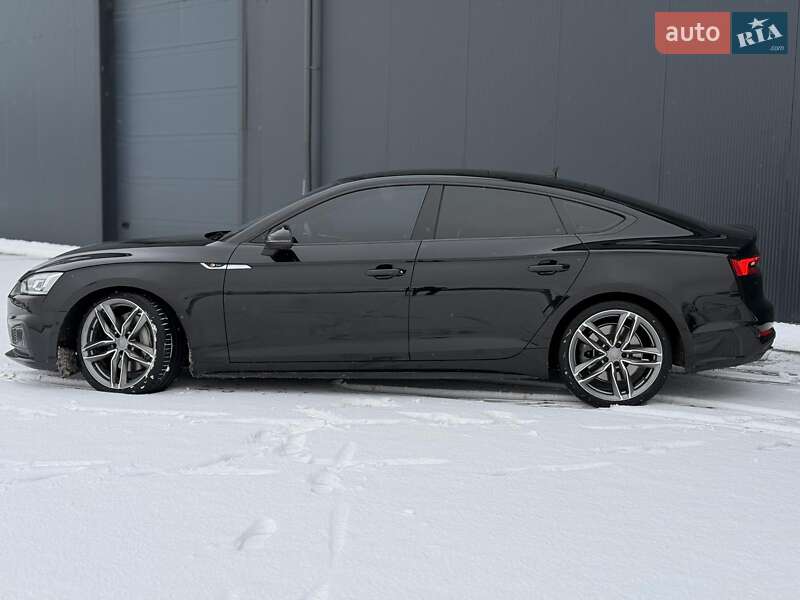 Купе Audi A5 2019 в Львове