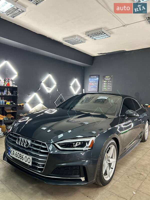 Купе Audi A5 2018 в Киеве