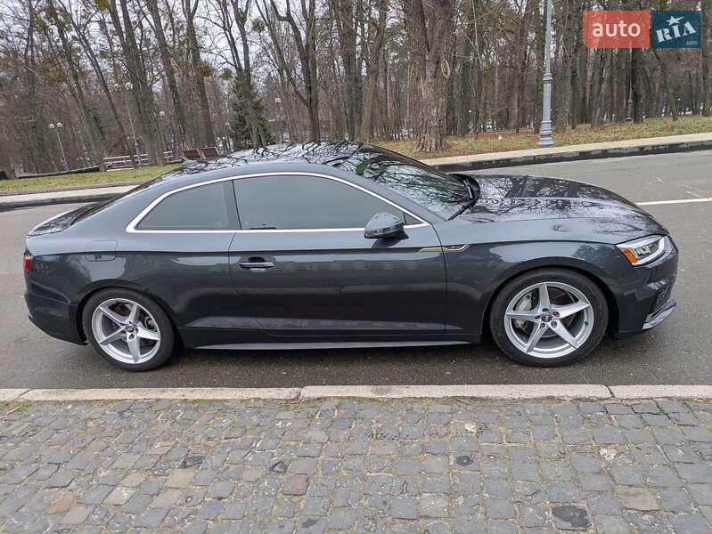Купе Audi A5 2018 в Киеве