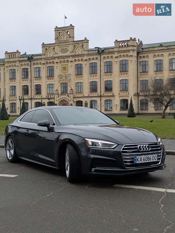 Купе Audi A5 2018 в Киеве
