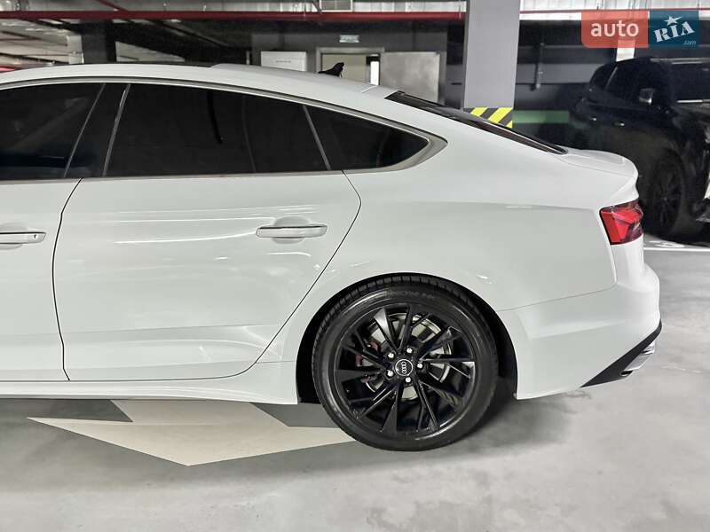 Лифтбек Audi A5 2021 в Киеве