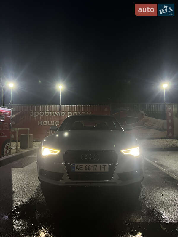 Купе Audi A5 2013 в Киеве