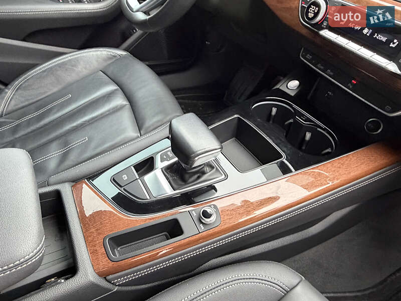 Лифтбек Audi A5 2022 в Барышевке