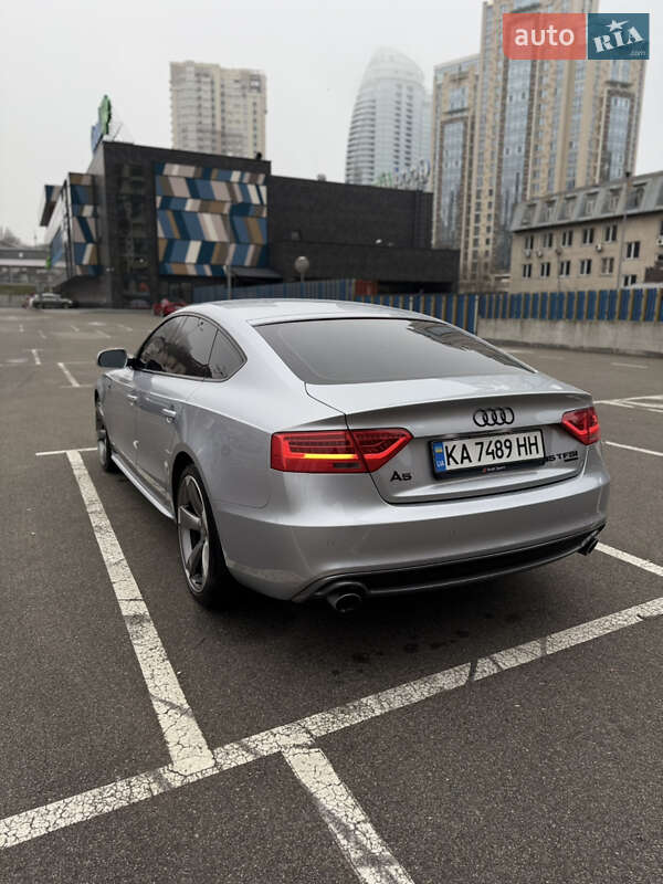 Купе Audi A5 2014 в Києві