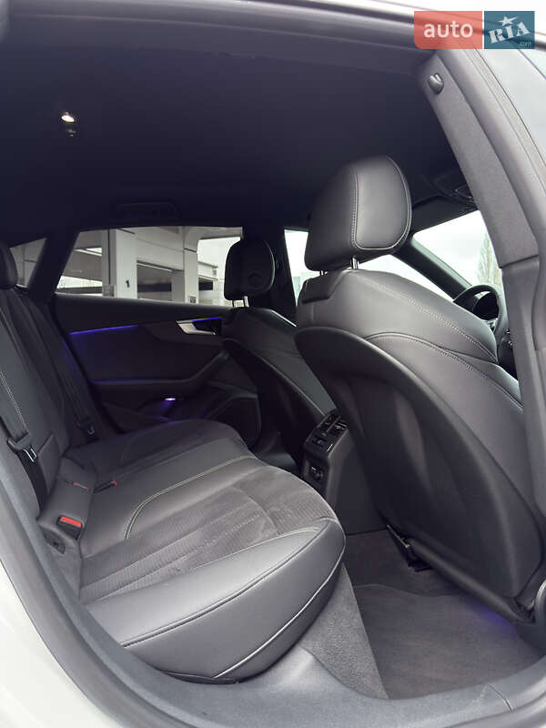 Лифтбек Audi A5 2023 в Одессе