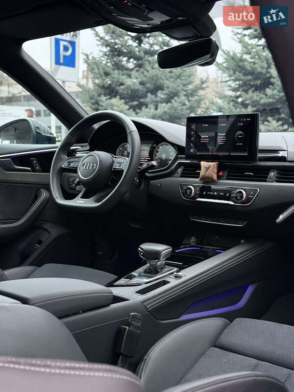 Лифтбек Audi A5 2023 в Одессе