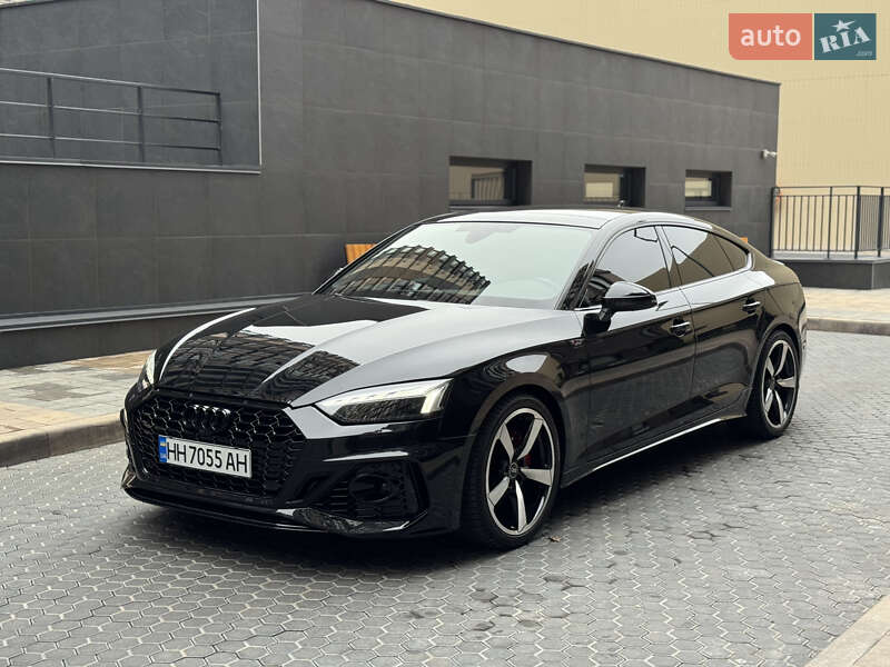 Лифтбек Audi A5 2023 в Одессе