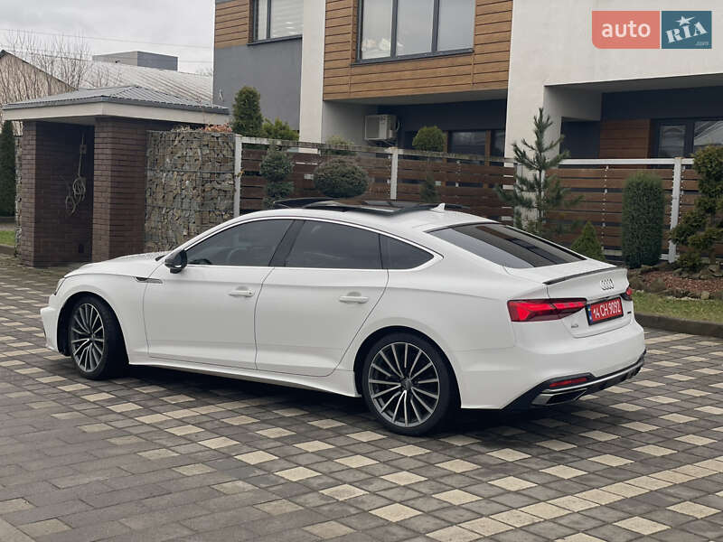 Лифтбек Audi A5 2020 в Стрые