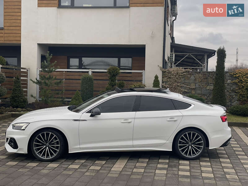 Лифтбек Audi A5 2020 в Стрые