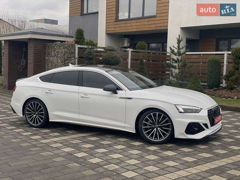 Лифтбек Audi A5 2020 в Стрые