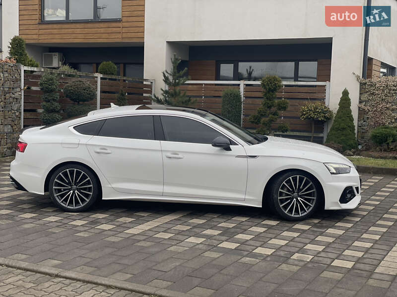 Лифтбек Audi A5 2020 в Стрые