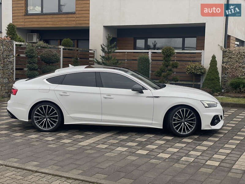 Лифтбек Audi A5 2020 в Стрые