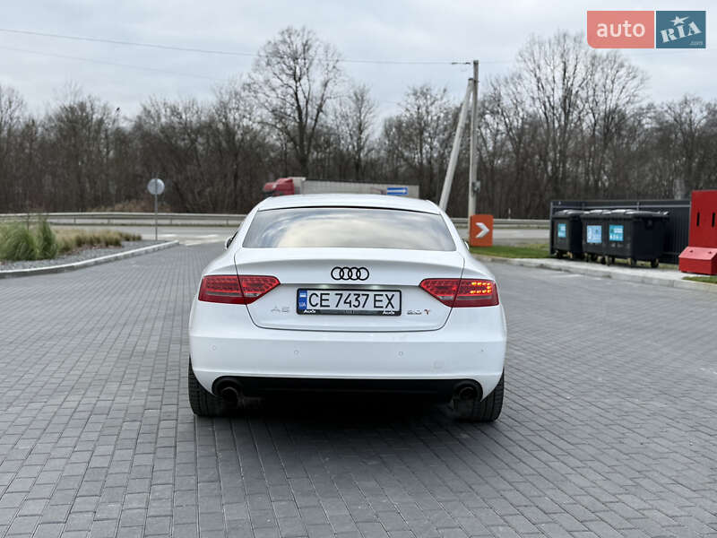 Купе Audi A5 2009 в Черновцах