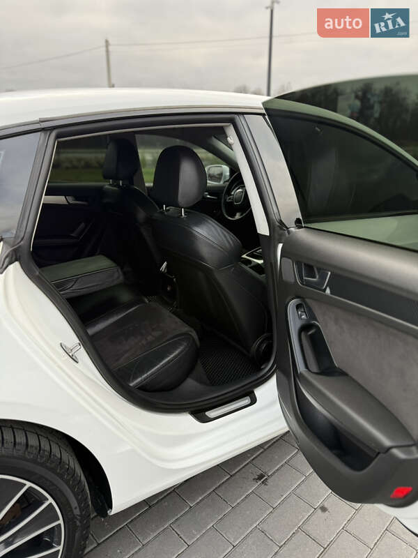 Купе Audi A5 2009 в Черновцах