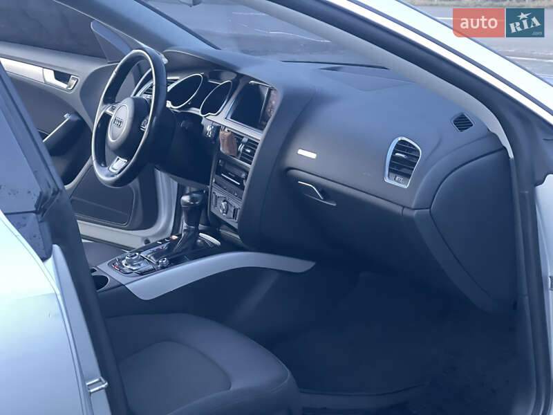 Купе Audi A5 2012 в Хусте