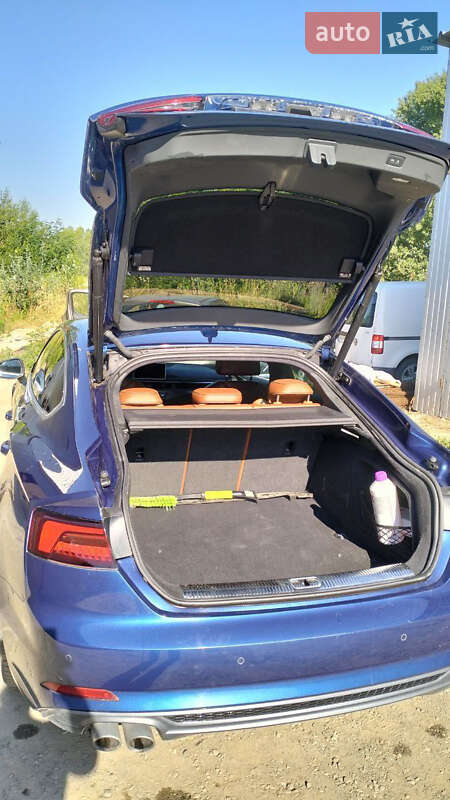 Купе Audi A5 2017 в Киеве