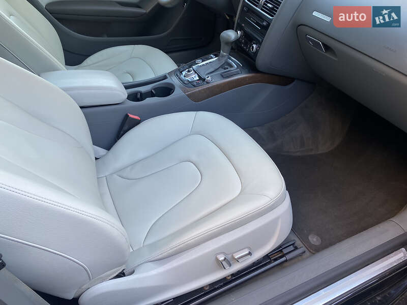 Купе Audi A5 2013 в Луцке