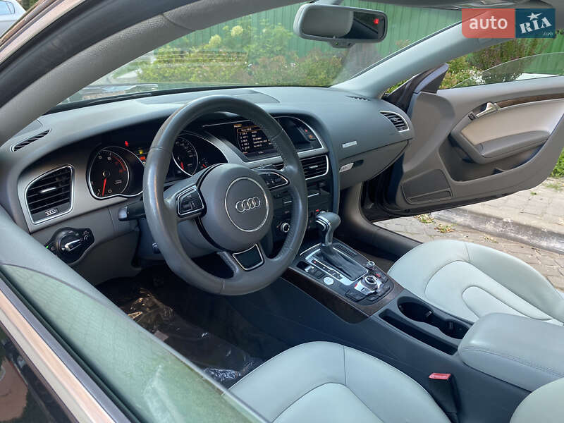 Купе Audi A5 2013 в Луцке