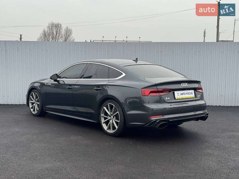 Купе Audi A5 2018 в Києві