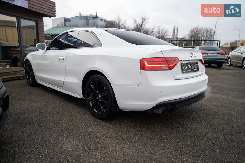 Купе Audi A5 2011 в Києві фото 12 Купе Audi A5 2011 в Києві