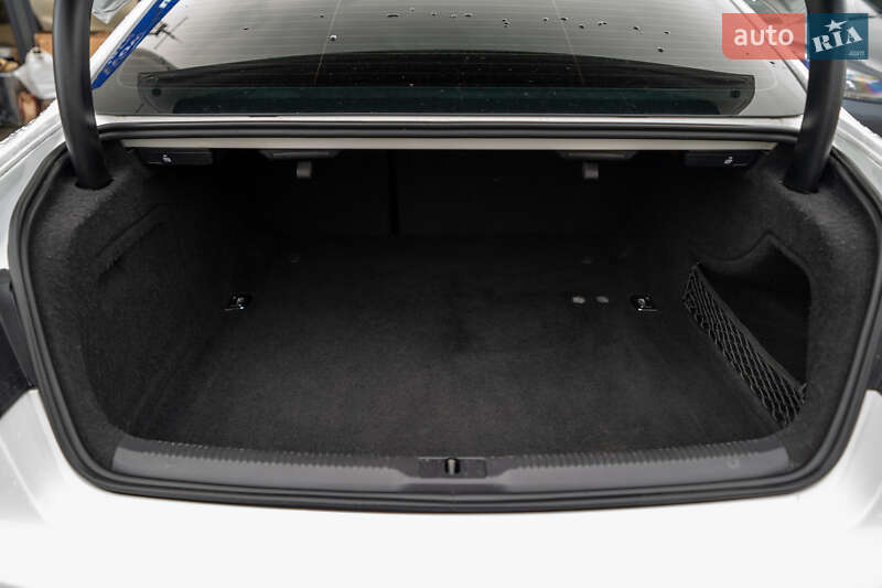 Купе Audi A5 2011 в Києві фото 28 Купе Audi A5 2011 в Києві