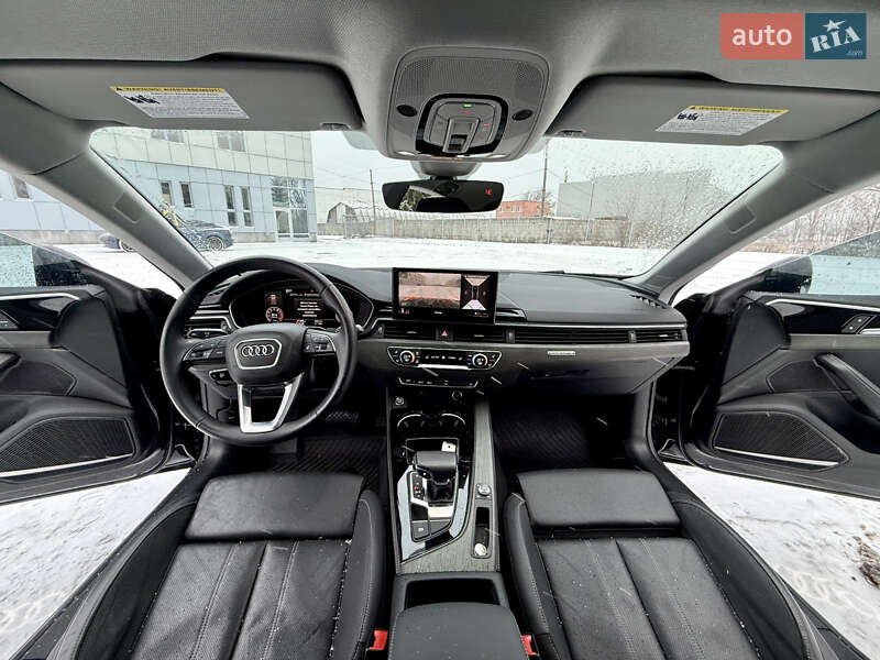 Лифтбек Audi A5 2022 в Днепре
