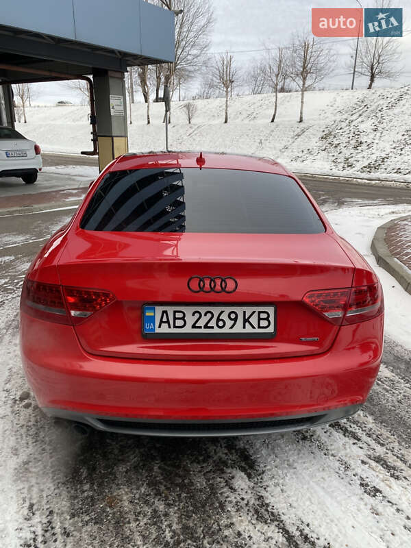 Купе Audi A5 2011 в Києві